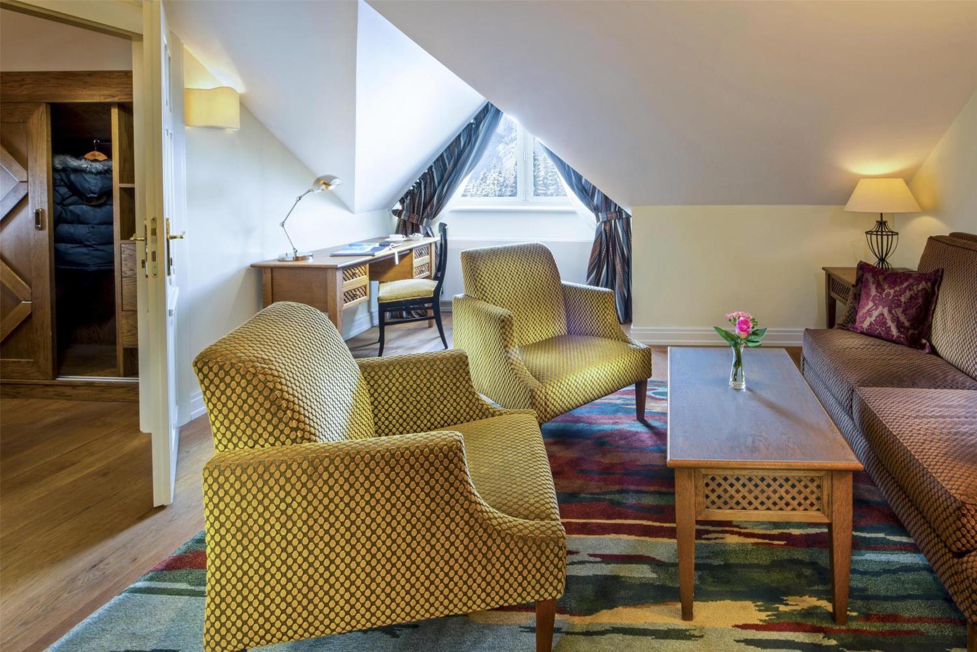 Grand Hotel Kempinski High Tatras Strbske Pleso Exterior photo