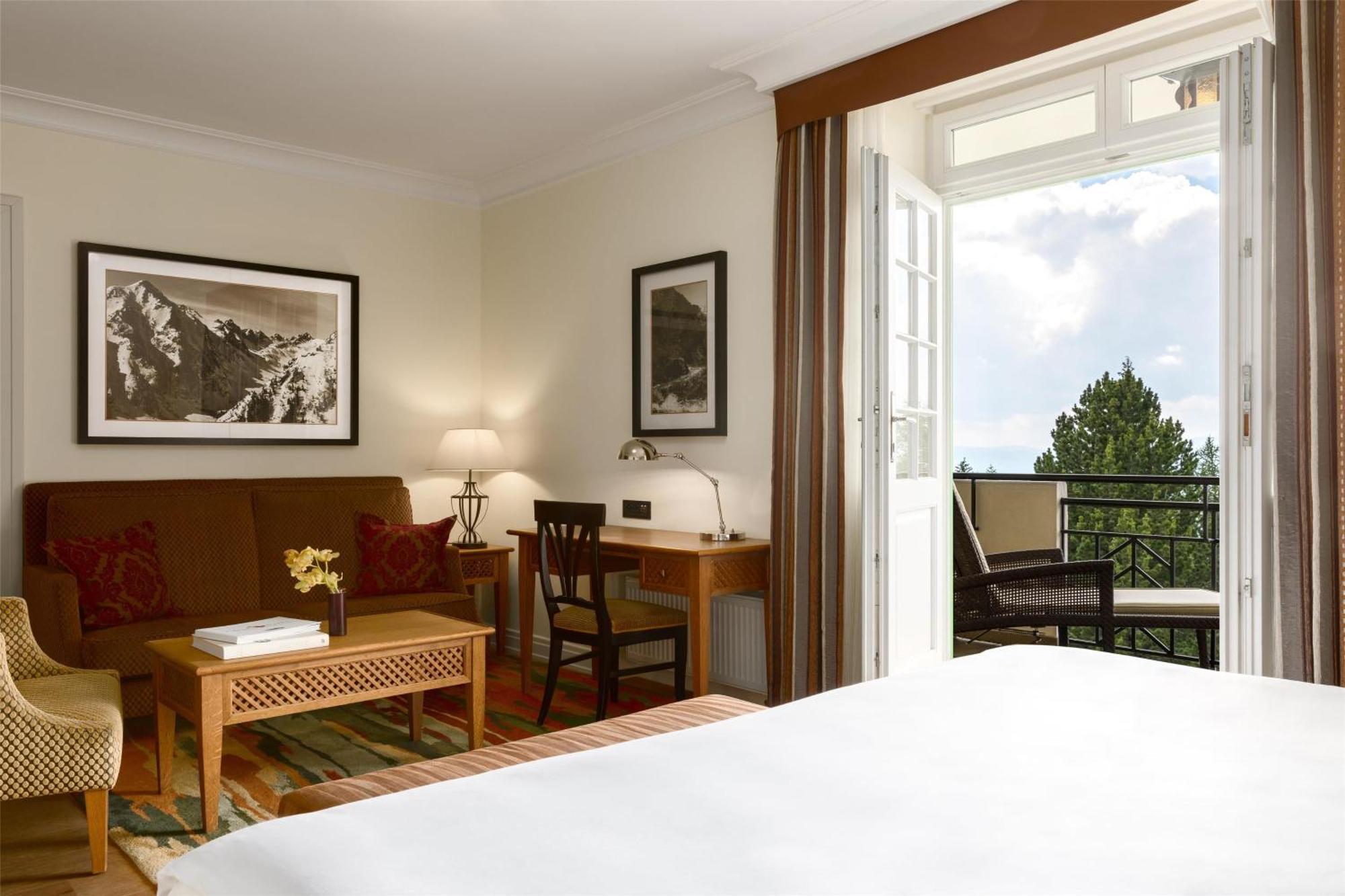 Grand Hotel Kempinski High Tatras Strbske Pleso Exterior photo